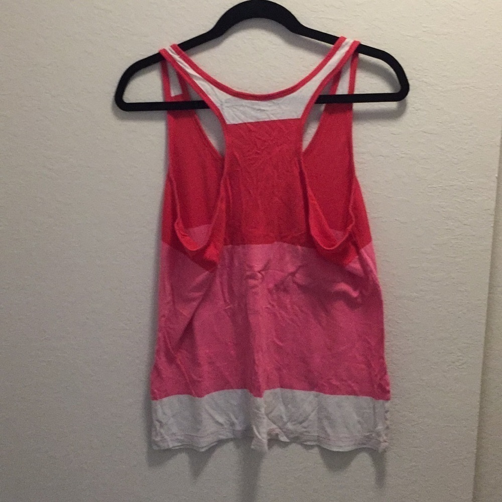 Color block tank top. - Picture 5 of 6
